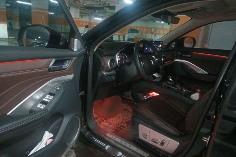 Used Wey VV6 2020 2.0T Two-Wheel Drive Smart Protection+