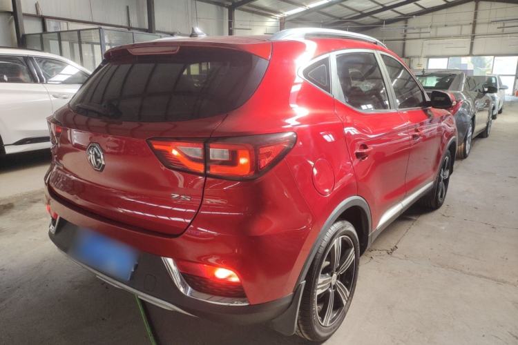 Used MG ZS 2017 1.5L Automatic Luxury Internet Edition
