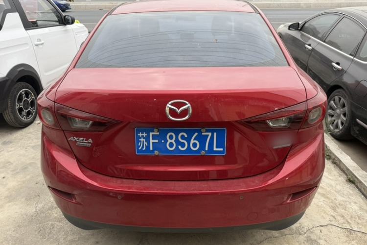 Used Mazda Mazda 3 Axela 2016 Sedan 2.0L Automatic Flagship Model