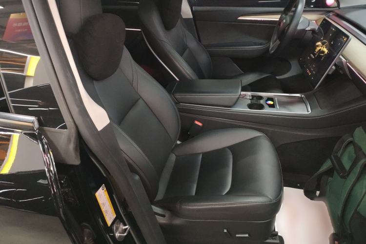 Used Tesla Model Y 2022 Rear-Wheel-Drive Version