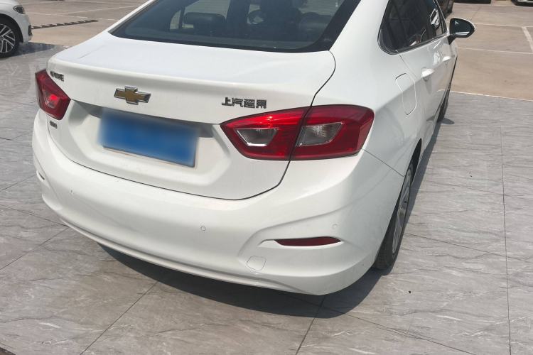 Used Chevrolet Cruze 2018 320 Automatic Xuanfeng Urban Edition
