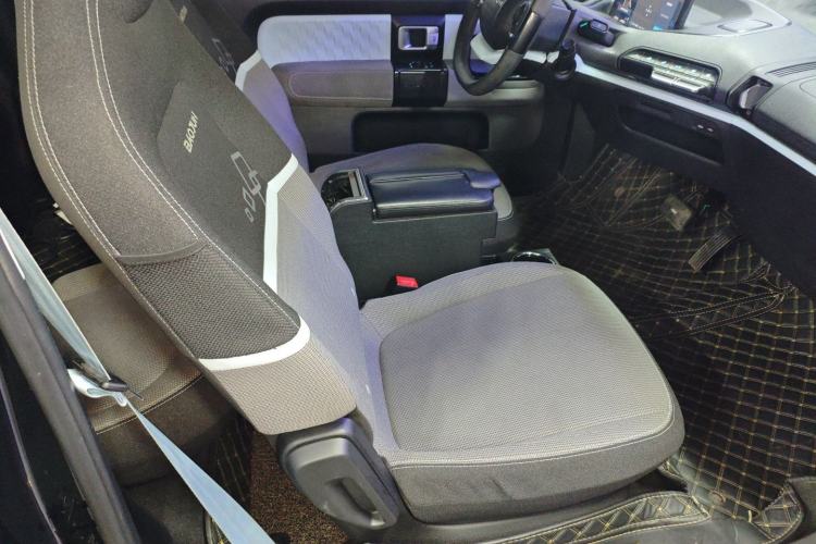 Used Baojun E300 2020 Starry Intelligence Edition