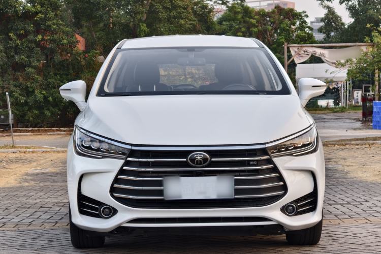 Used BYD Song MAX 2018 1.5T Automatic Smart Connect Luxury 6-Seater