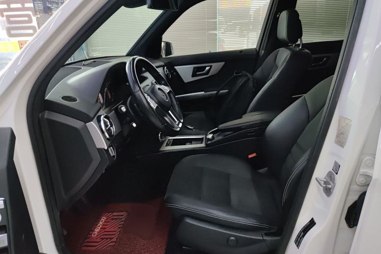 Used Mercedes-Benz GLK-Class 2015 GLK 300 4MATIC Fashion Edition Ultimate Version
