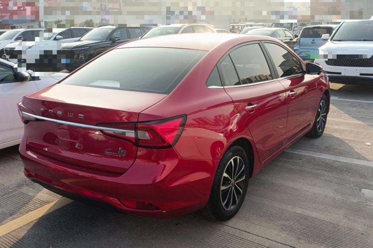 Used Roewe i5 2020 1.5L Automatic 4G Connect Luxury Flagship Edition
