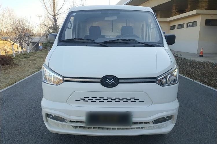 Used  Shuailing 2023 Standard Range with 41.64 kWh Lishen Power
