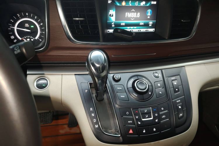 Used Buick GL8 2017 25S Luxury Version China V Standard
