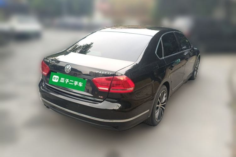 Used Volkswagen Passat 2014 1.8TSI DSG Prestige Navigation Edition
