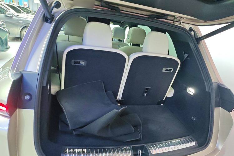 Used Li Auto L8 2024 Ultra Model
