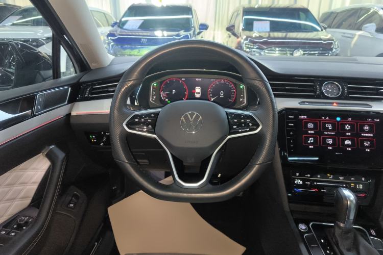 Used Volkswagen Magotan 2023 2 Million Units Commemorative Edition 330TSI DSG Luxury Version
