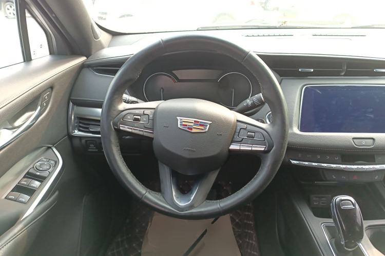 Used Cadillac XT4 2021 28T Two-Wheel Drive Leading Version