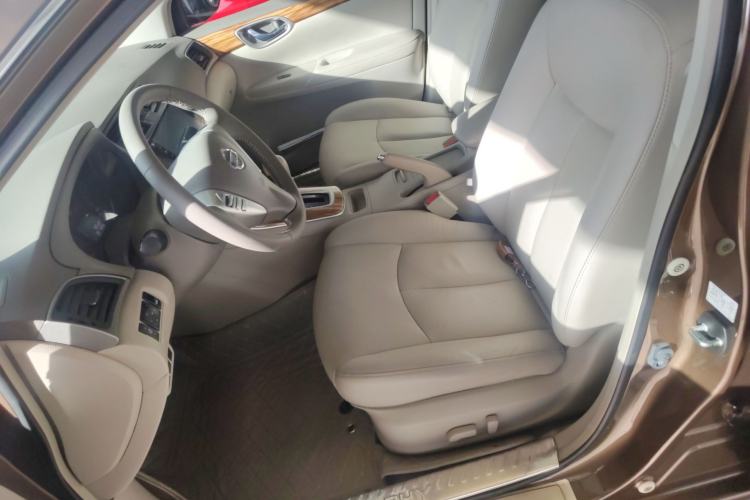 Used Nissan Sylphy 2014 1.6XV CVT Deluxe Edition
