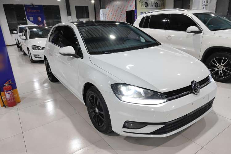 Used Volkswagen Golf 2018 230TSI Automatic Comfort Model
