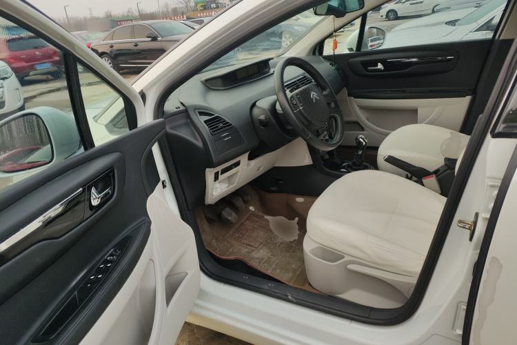 Used Citroen C-Quatre 2013 Sedan 1.6L Manual - Prestige Model