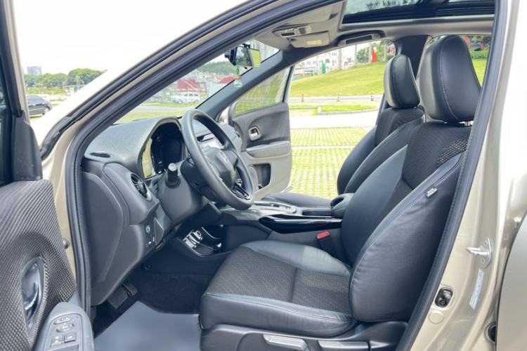 Used Honda XR-V 2017 1.8L EXi CVT Comfort Version
