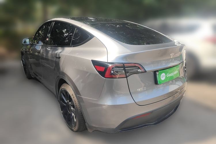 Used Tesla Model Y 2024 Rear-Wheel-Drive Version
