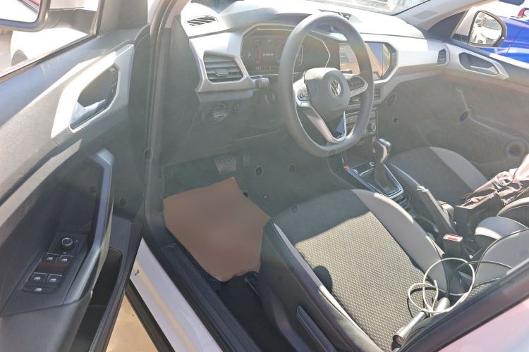 Used Volkswagen Tacqua 2021 200TSI DSG JoyConnect Edition
