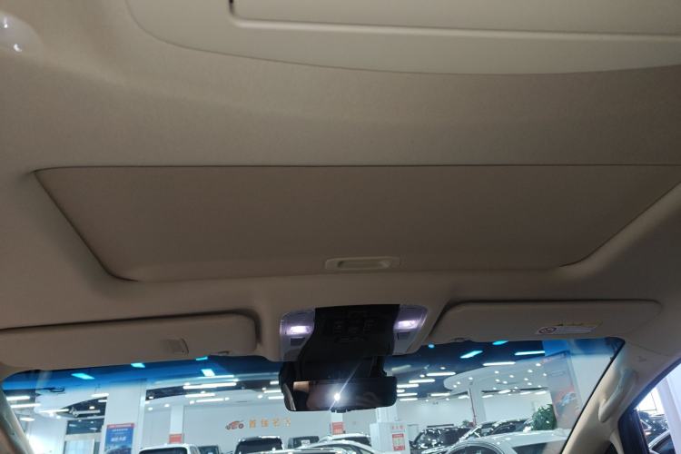 Used Toyota Alphard 2021 Dual-Motor 2.5L Premium Edition
