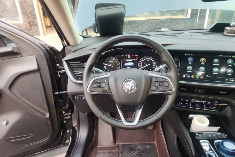 Used Buick Envision 2022 Encore Plus 652T Five-Seat Luxury Model
