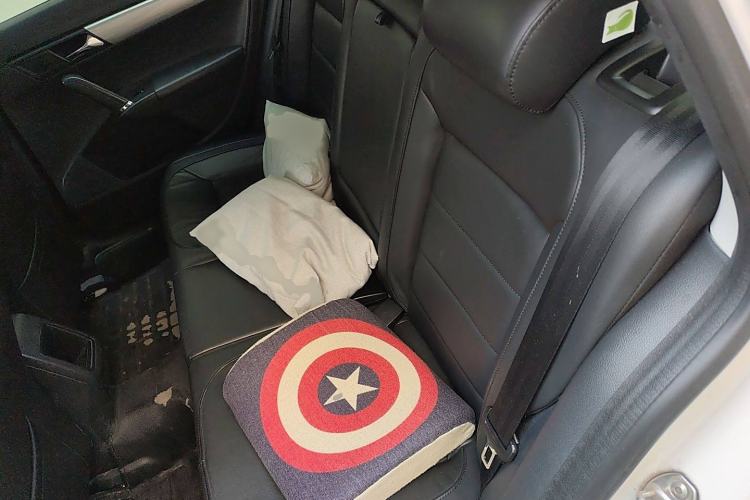 Used Volkswagen Gran Lavida 2013 1.6L Automatic Comfort Model
