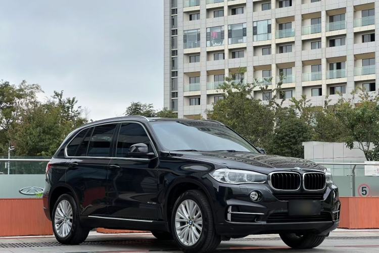 Used BMW X5 2014 xDrive35i Luxury Model
