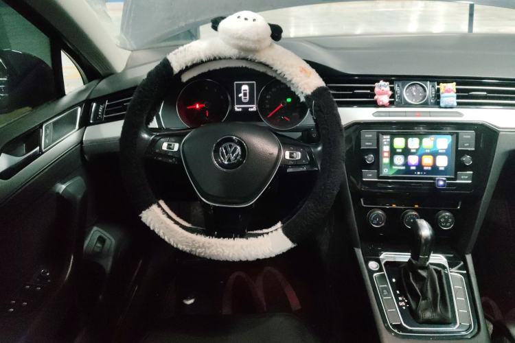 Used Volkswagen Magotan 2018 280TSI DSG Leading Model