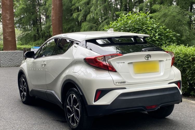 Used Toyota C-HR 2020 2.0L Leading Edition
