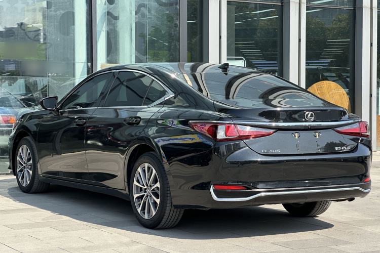 Used Lexus ES 2022 200 Excellence Edition
