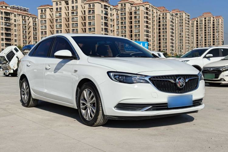 Used Buick GT 2018 18T Automatic Elite Model
