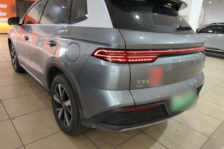 Used BYD Song Pro New Energy 2023 Champion Edition DM-i 71KM Navigation Model
