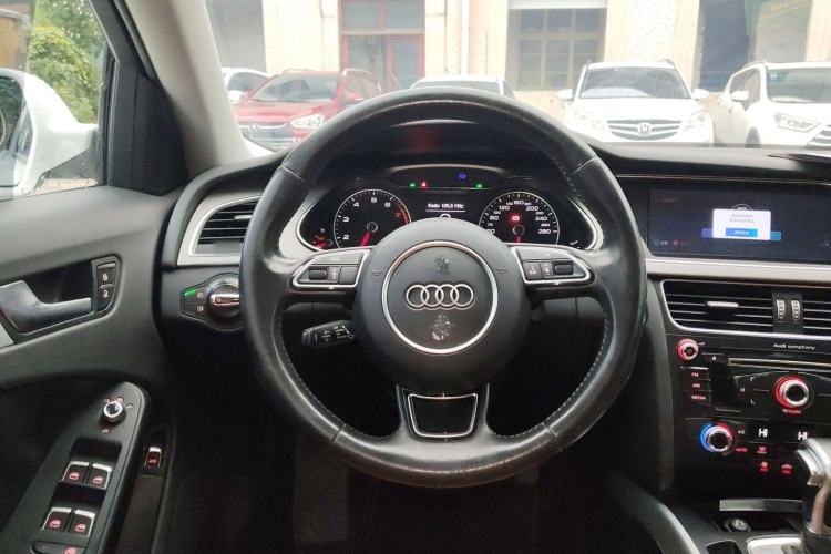 Used Audi A4L 2015 45 TFSI quattro Individual Sport Edition
