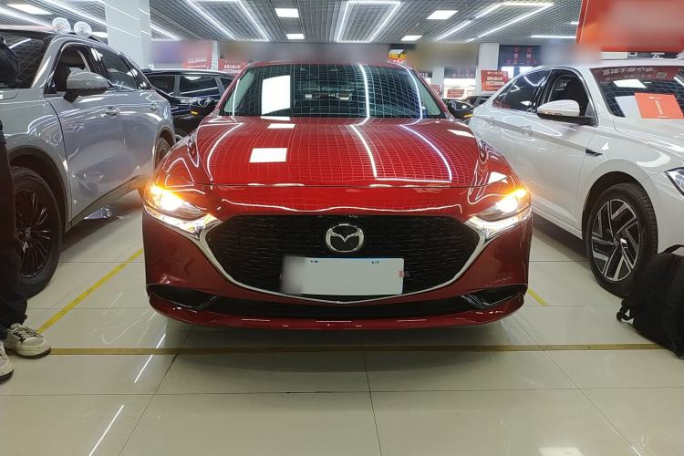 Used Mazda Mazda 3 Axela 2022 2.0L Automatic Premium Black Obsidian Edition