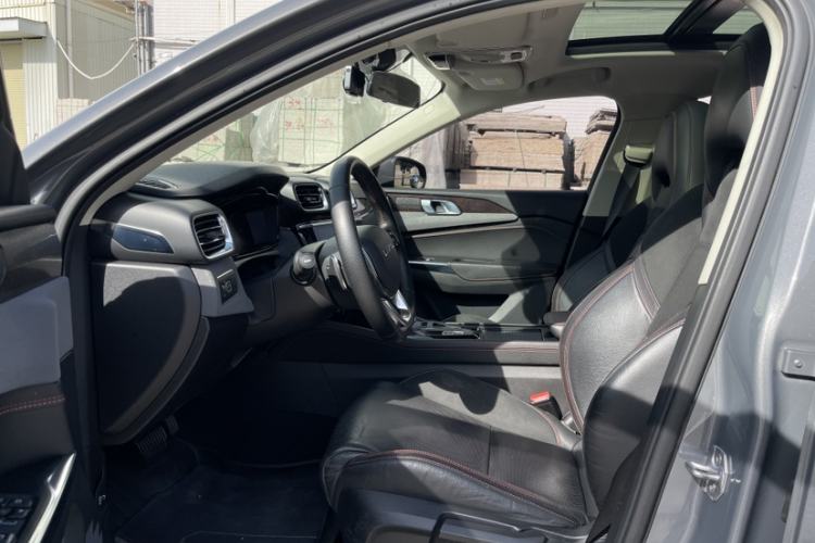 Used Lynk & Co 02 2018 1.5T DCT Two-Wheel Drive Sporty Version China V Standard
