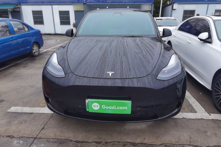 Used Tesla Model Y 2023 Rear-Wheel-Drive Version
