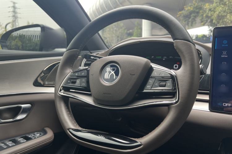 Used BYD Han 2020 EV Long-Range Luxury Model
