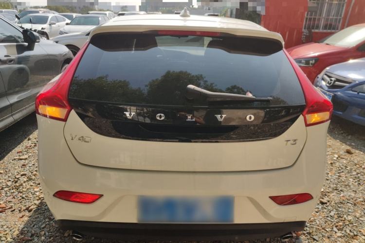 Used Volvo V40 2019 T3 Zhiyi Edition
