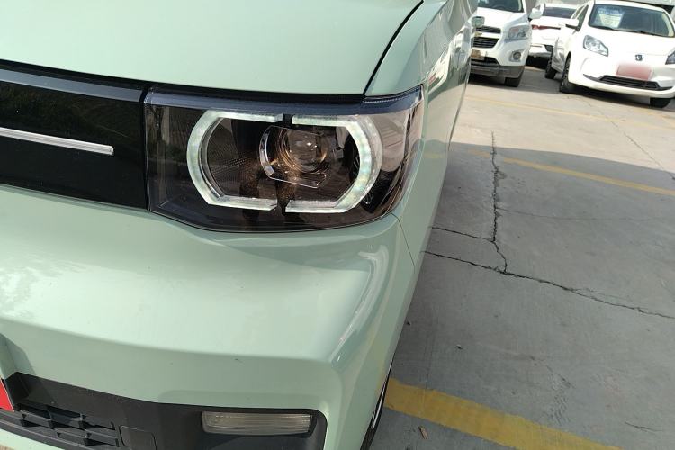 Used Wuling Hongguang MINIEV 2022 Macaron Fashion Model Lithium Iron Phosphate
