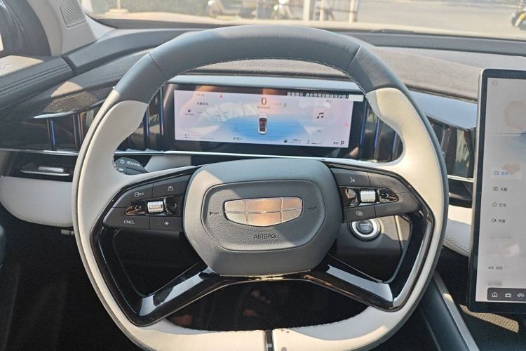 Used Geely Auto FX11 2024 1.5TD DCT Prestige Edition
