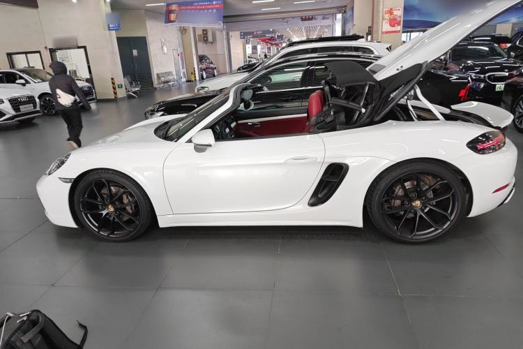 Used Porsche 718 2022 Spyder 2.0T