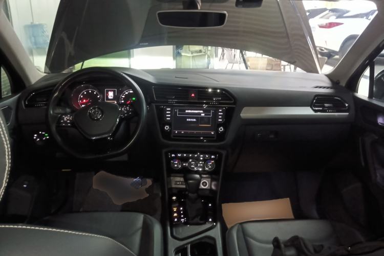 Used Volkswagen Tiguan L 2017 380TSI Automatic All-Wheel-Drive Luxury Edition