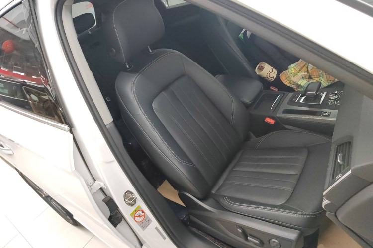 Used Audi Q5L 2020 45 TFSI Prestige Fashion Model
