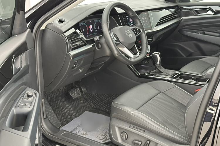 Used Volkswagen Passat 2022 330TSI Starry Luxury Edition
