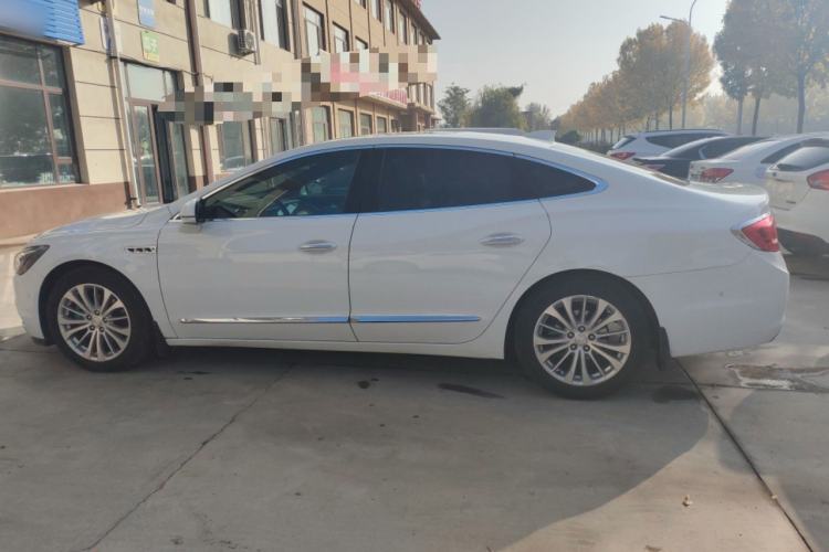 Used Buick LaCrosse 2018 28T Elite Edition

