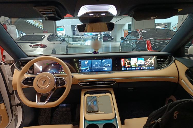 Used VOYAH FREE 2024 Ultra-Long Range Intelligent Driving Version
