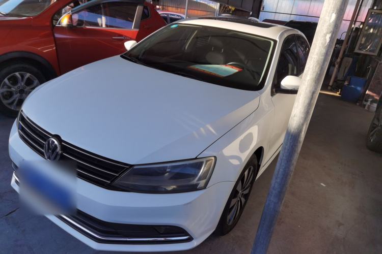 Used Volkswagen Sagitar 2017 1.6L Automatic Comfort Model
