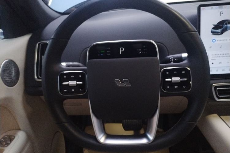 Used Li Auto L7 2024 Ultra Model
