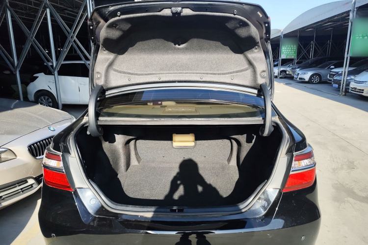 Used Toyota Camry 2015 2.0G Premier Edition
