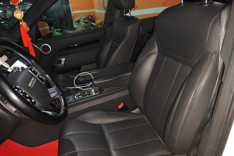 Used Land Rover Discovery 2019 3.0 SC V6 SE