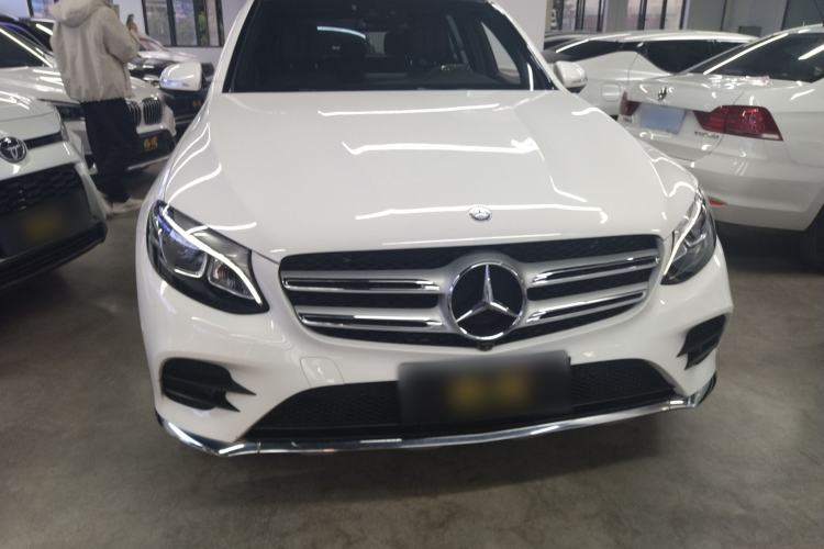 Used Mercedes-Benz GLC 2017 GLC 260 4MATIC Luxury Model
