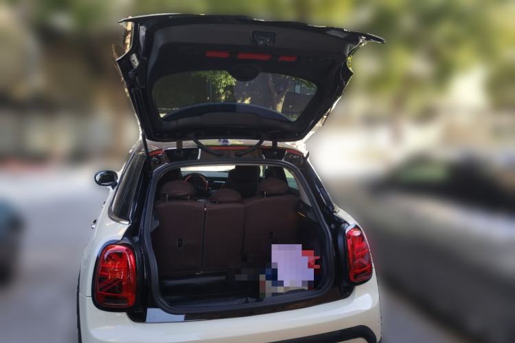 Used MINI MINI 2022 1.5T COOPER Classic Edition Five-Door Version